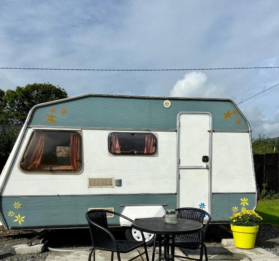 Hotel Cosy Caravan At Carrigeen Glamping Kilkenny Zewnętrze zdjęcie